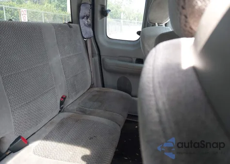 2002 Ford F-150 Xl/Xlt из США, поврежденный, VIN 1FTRX17292NA32404